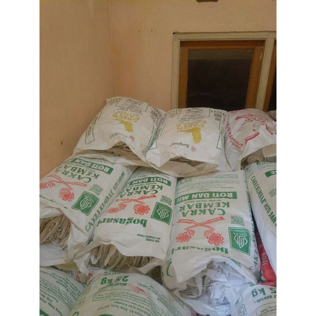 Karung Tepung Terigu 25KG Karung bekas karung tebal Karung Puing Karung Proyek