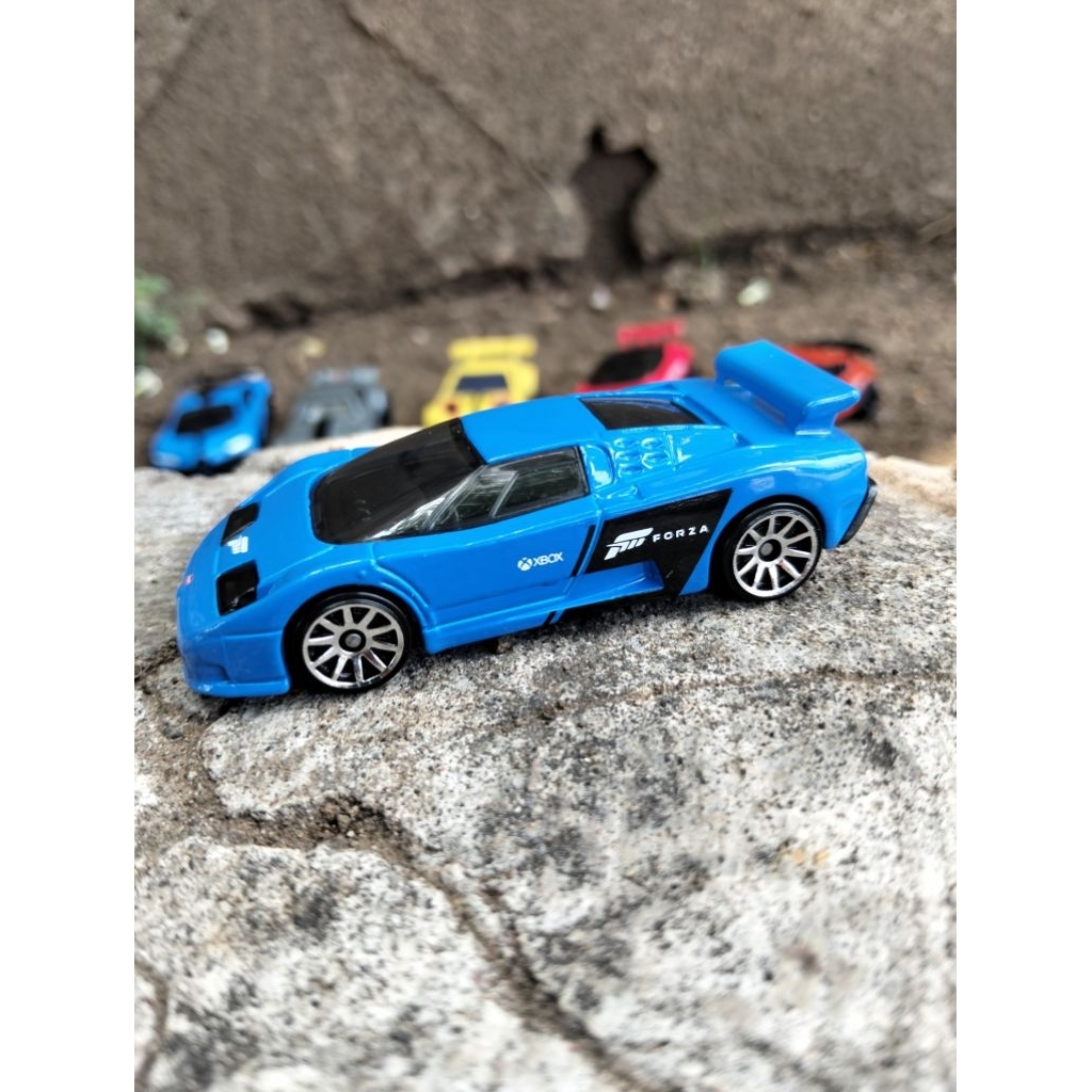 hotwheels loose (94 BUGATTI EB110 SS)