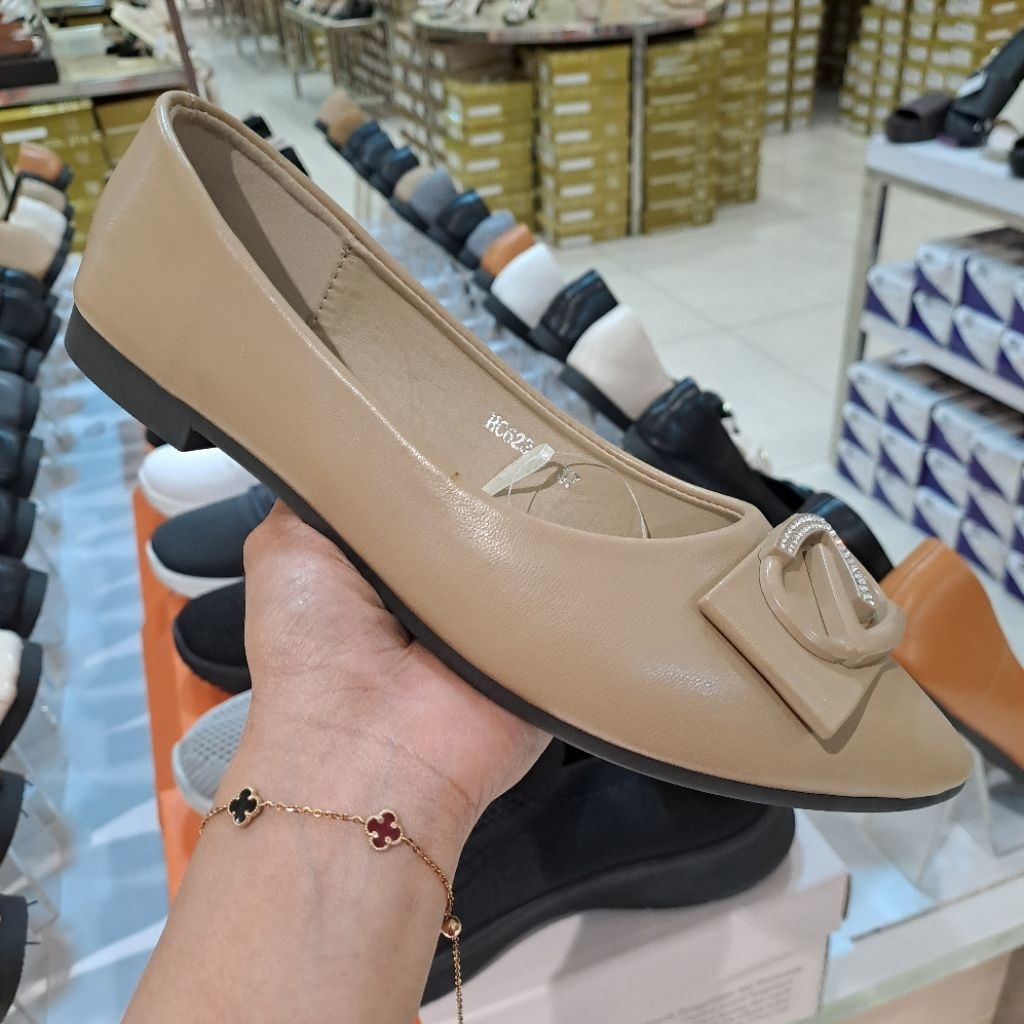 sepatu flat lawrensia by matahari