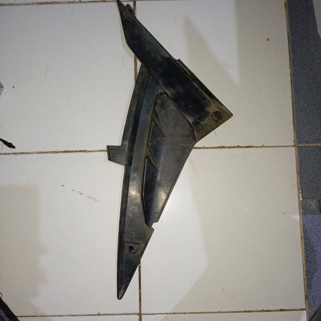 BOX AKI SAMPING YAMAHA VIXION OLD ORIGINAL