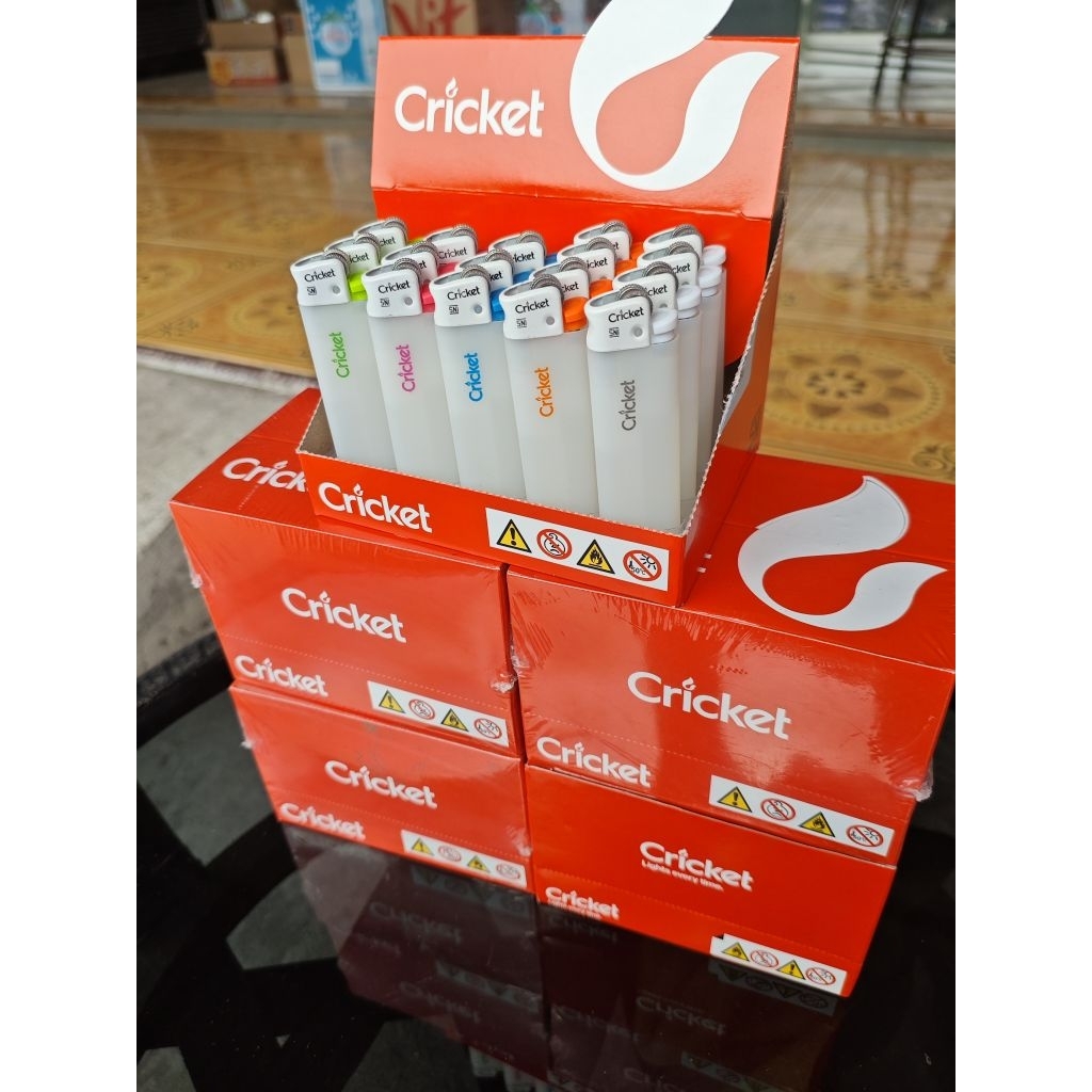 Korek Api Cricket Frosted 1 Box (isi 25)