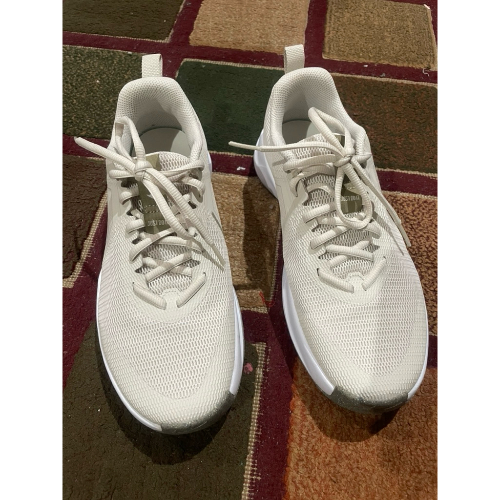 Nike MC Trainer 3 sz 41 ins 26