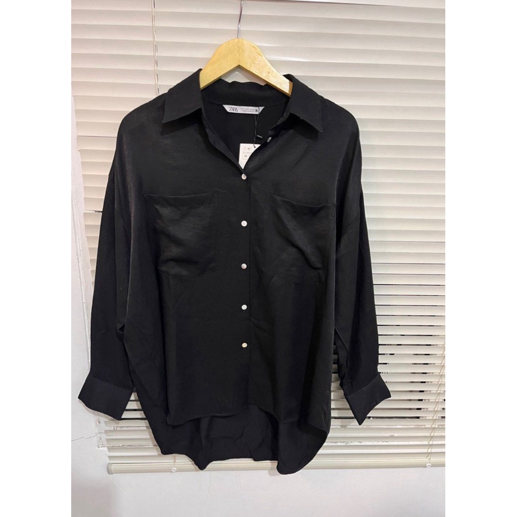 Kemeja Silk Zara