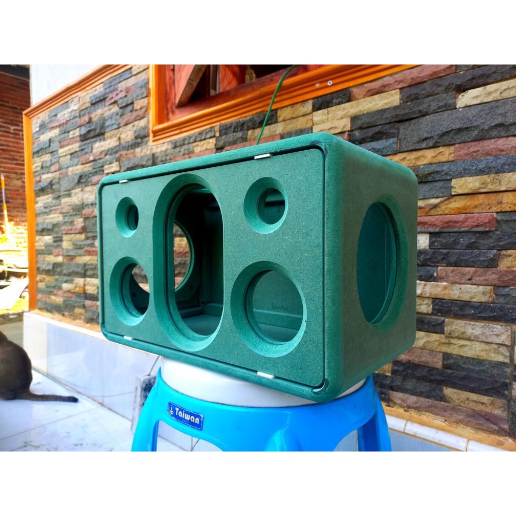 Box speaker Custom JBL boombox 3