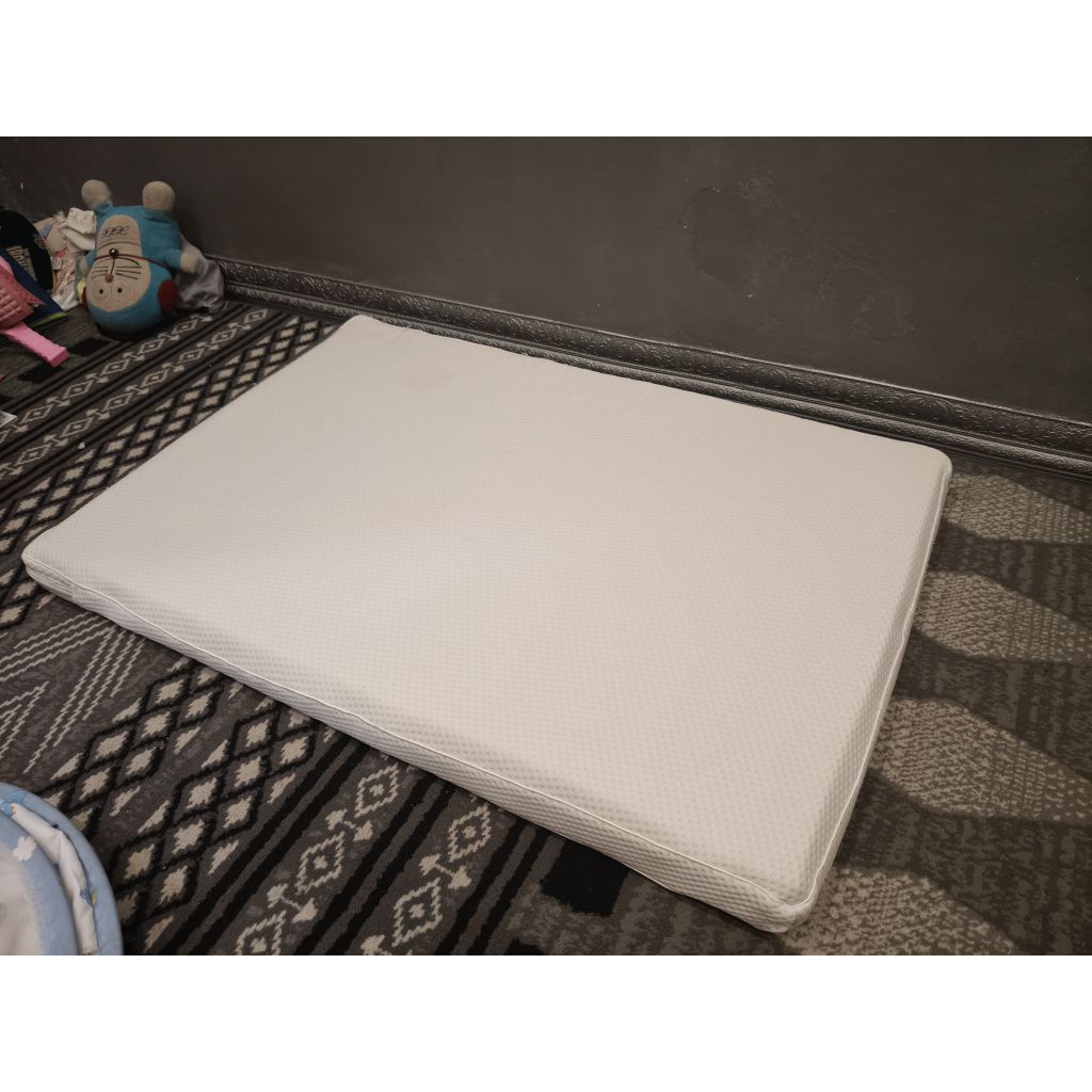 kasur latex dooglee bekas baby box Nuna Sena