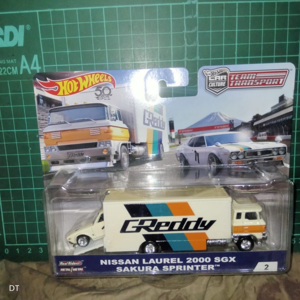 hot wheels team transport nissan laurel greddy