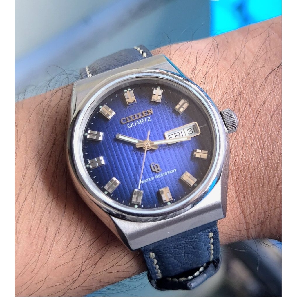 Citizen Crystron CQ Deep Blue Gradient Tapestry Dial Kanji English Day Date Original 4-730011 TA Vin