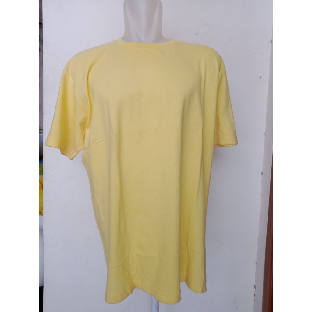 kaos united athle preloved