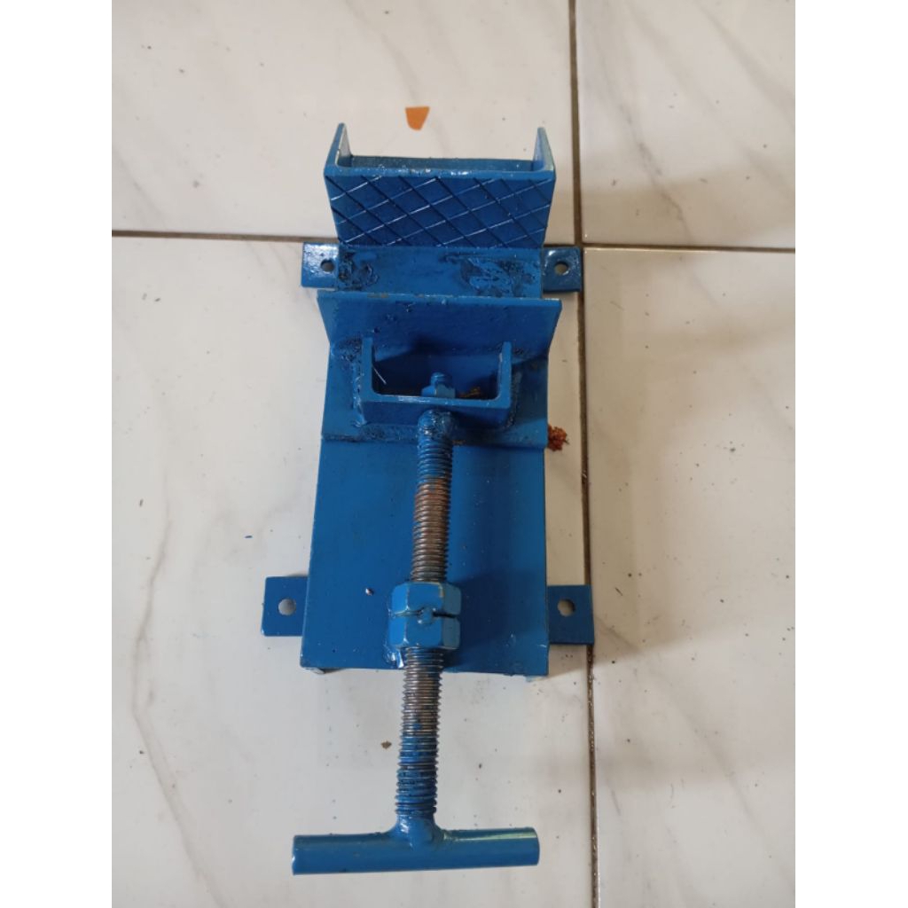 TerlarisTanggem4Inch.AlatpenjepitSerbagunaTanggem