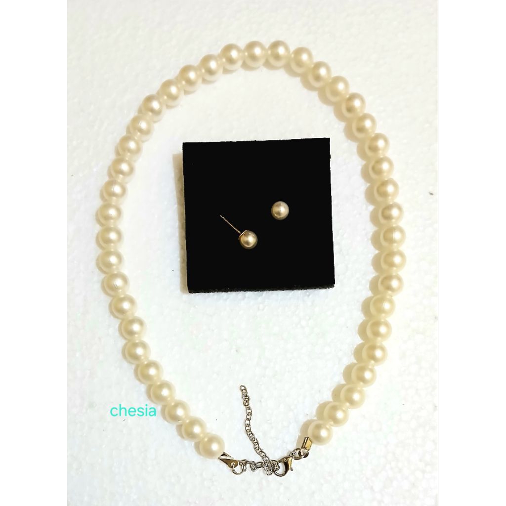 kalung mutiara putih+anting bangkok berlapisan emas berbahan xuping