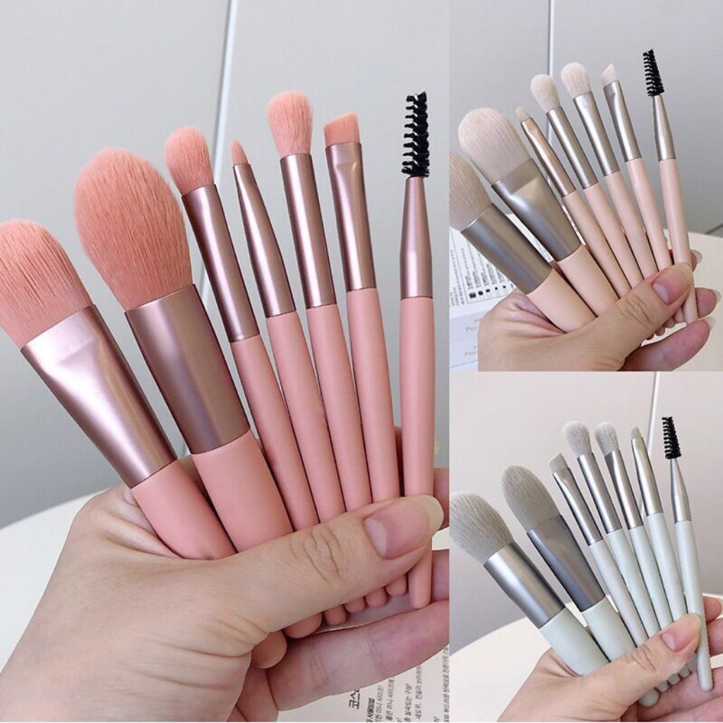 Kuas Makeup 8 in 1/ Makeup Tools/ Set Kuas Makeup/ Set Paket Kuas Makeup/