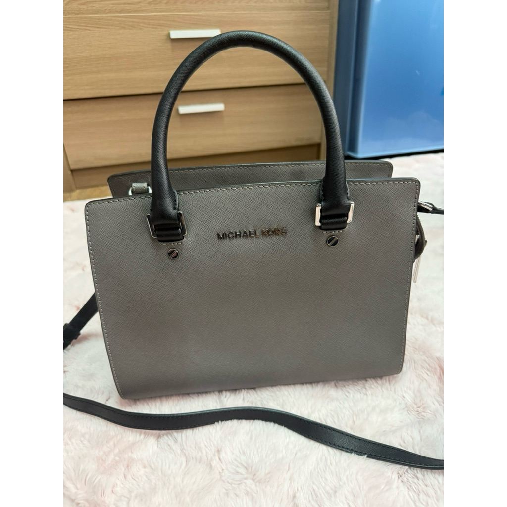 PRELOVED MICHAEL KORS BAG