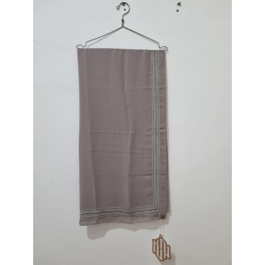 NWT Sila Scarf by Itsar Syari and Napocut Dune