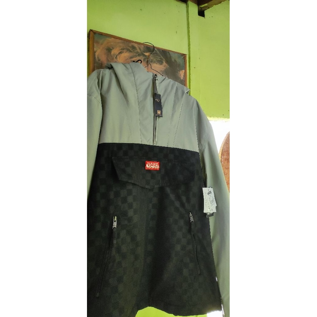 NAPAPIJRI X VANS ANORAK JACKET