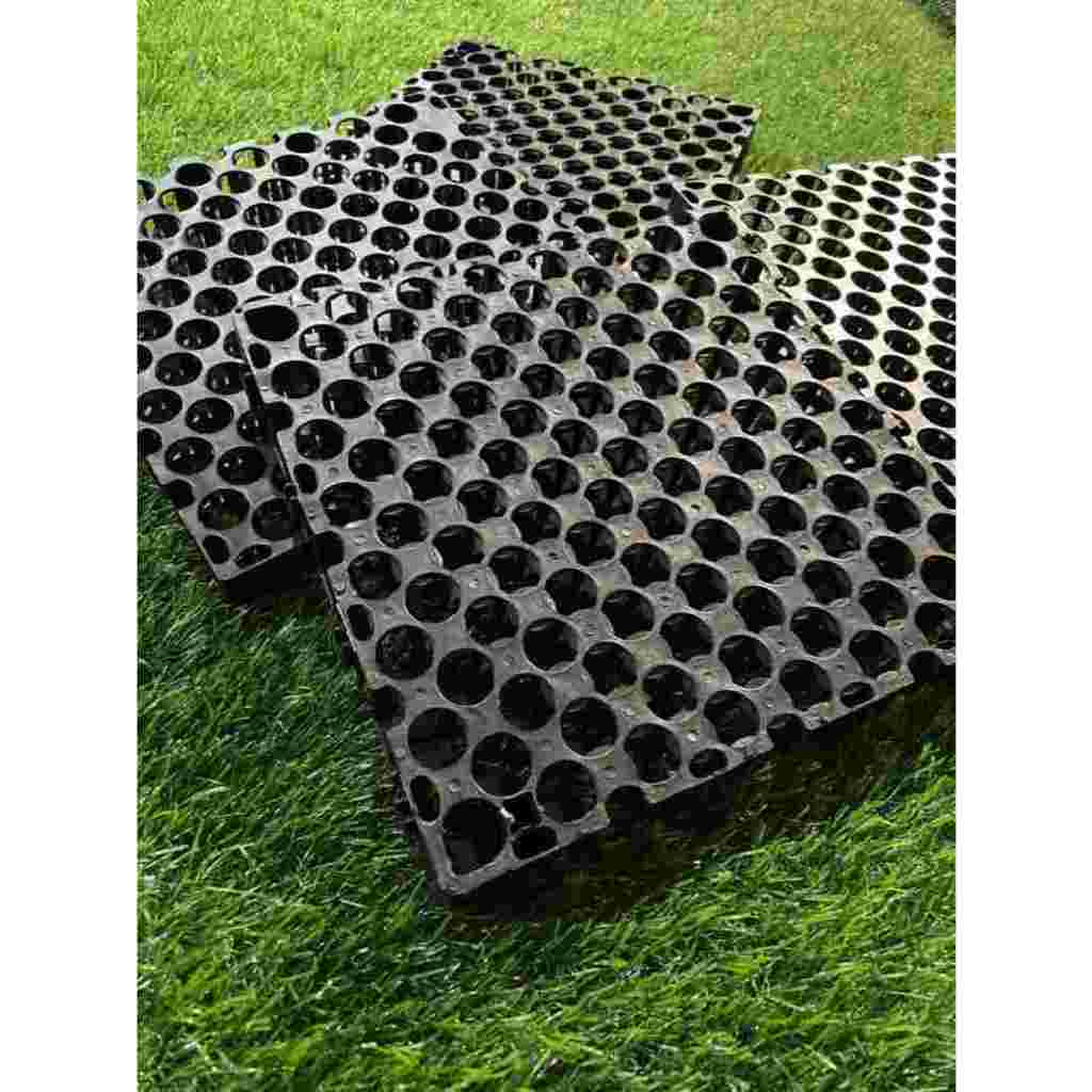 Alas Rumput Sintetis