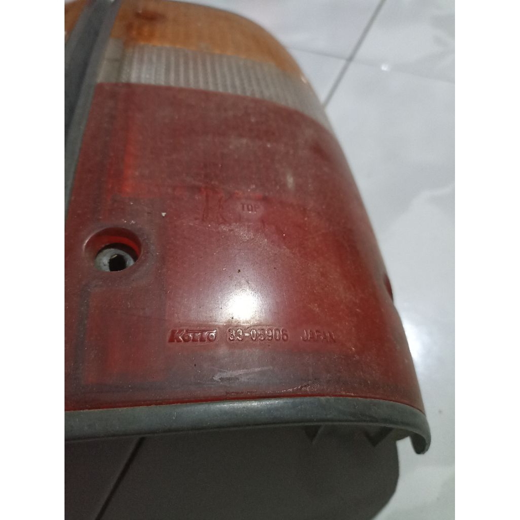 lampu belakang stoplamp toyota kijang grand extra original copotan sepasang pnp