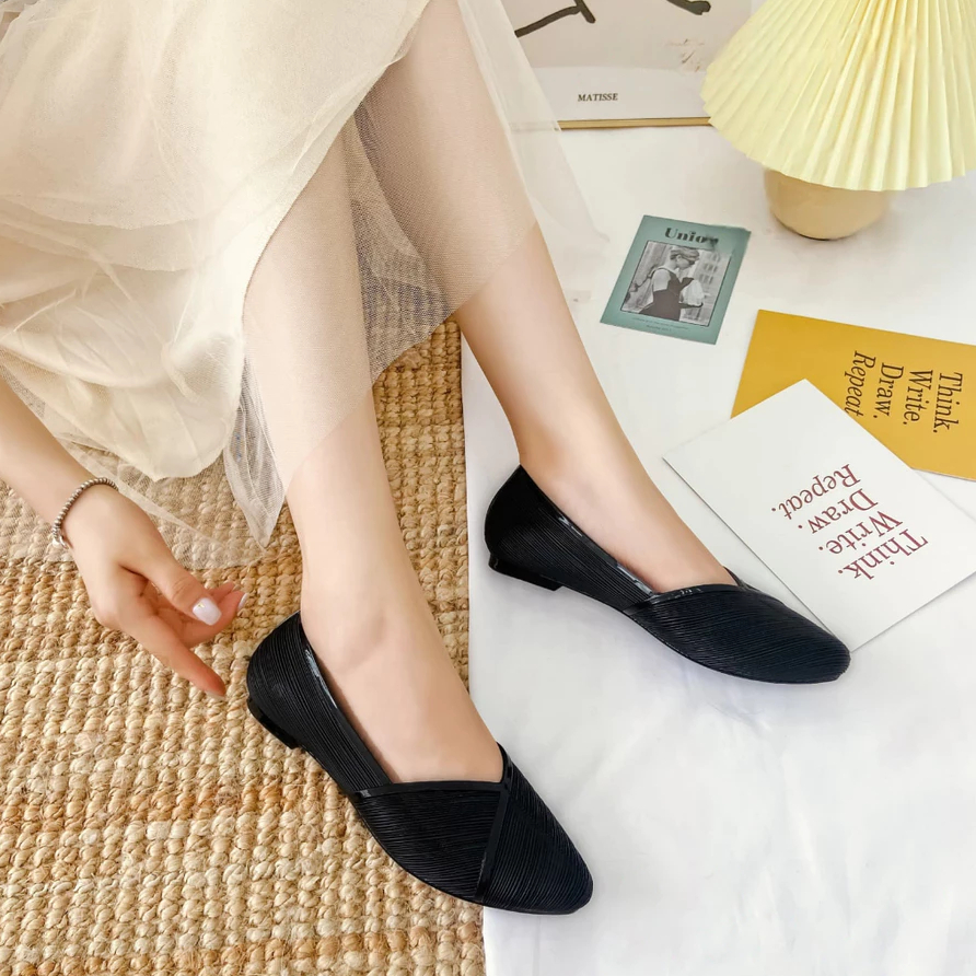 PORTO LADY XEM SEPATU PANSUS WANITA MODEL GARIS HALUS SIZE 36-40 / Porto XEM Sepatu Wanita Serbaguna