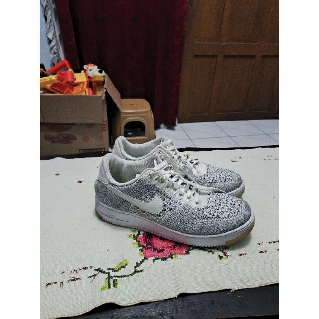 Nike Air Force 1 Low Flyknit Cool Grey second No Box UK 9 Size 44