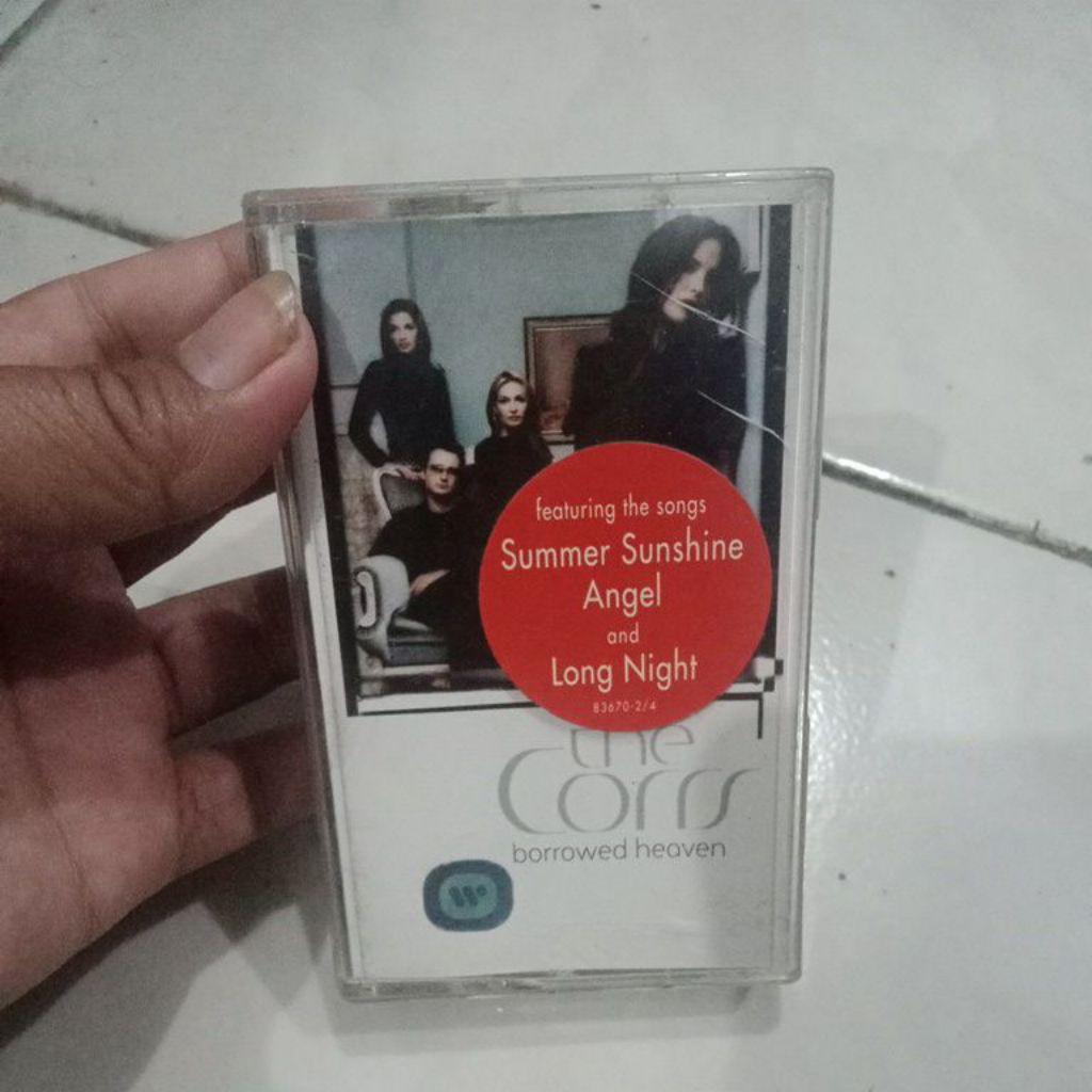 kaset pita The corrs borrowed heaven