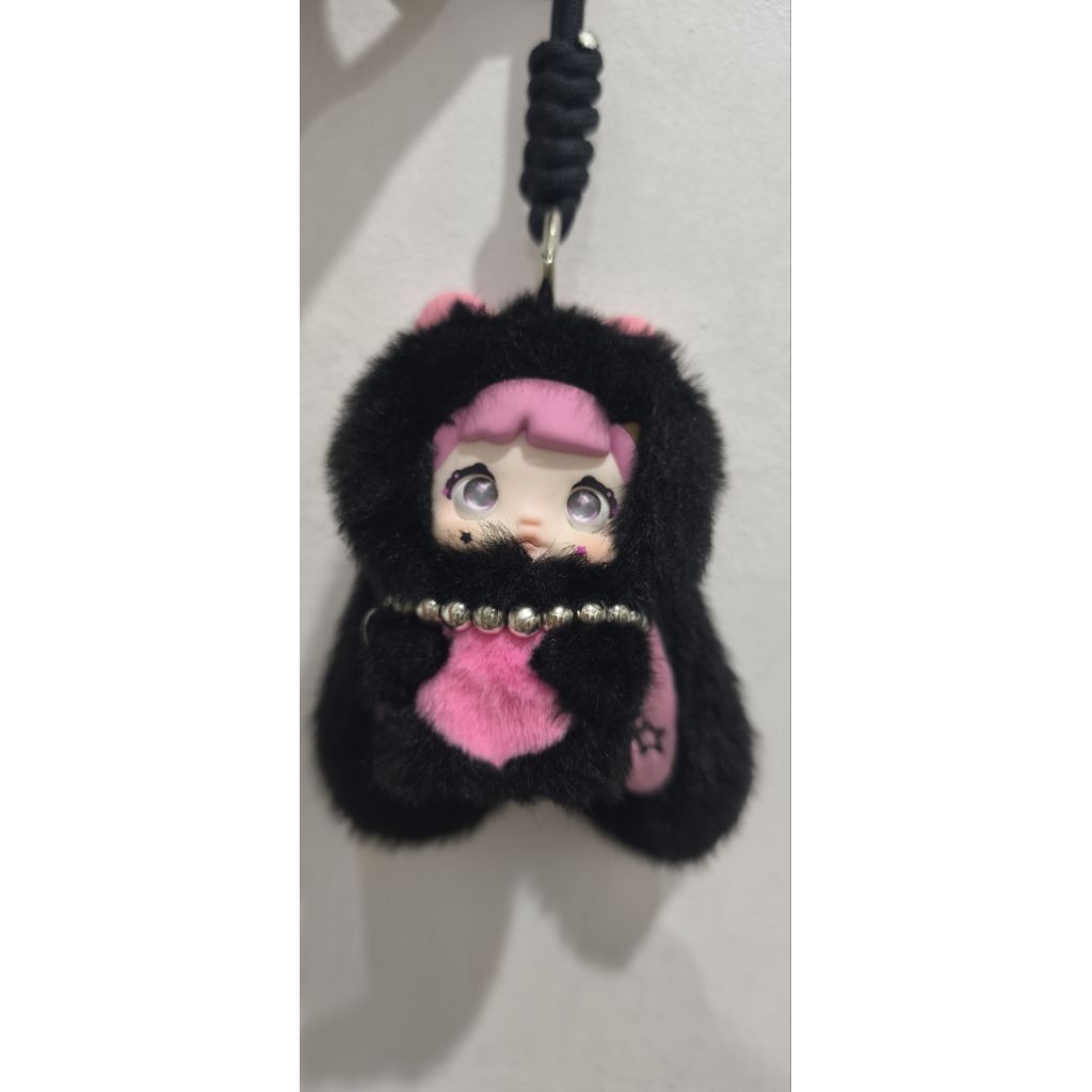 naomi v10 v9 black pink no box no card harga net