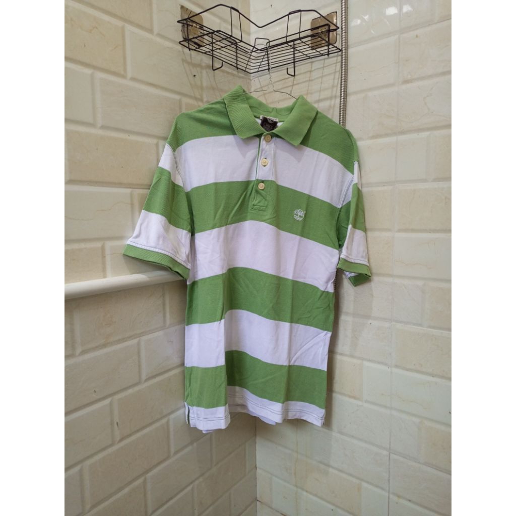 t-shirt kaos kerah Timberland Salur Vintage bagus terbaik Size M