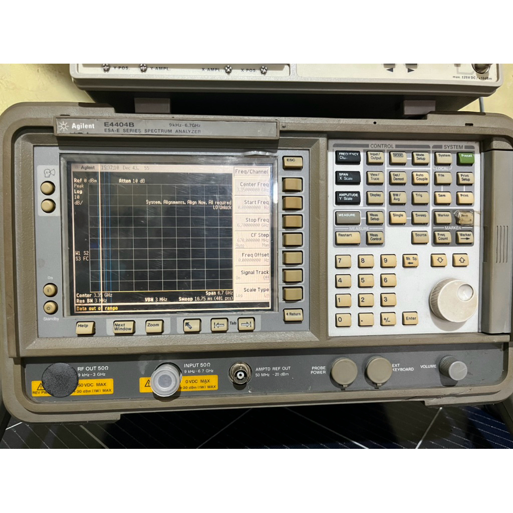 Spectrum analyzer Agilent E4404B (Baca desktipsi)