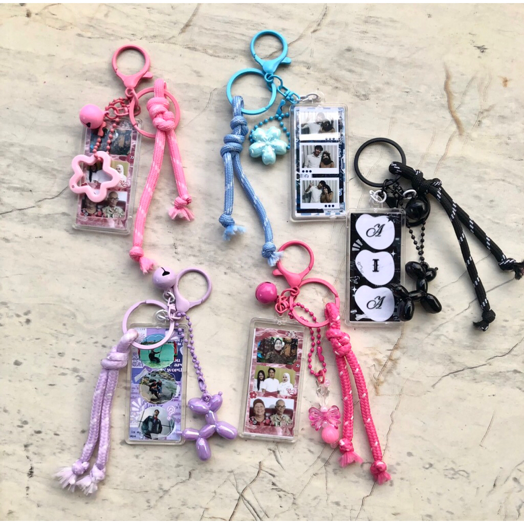 KEYCHAIN | GANTUNGAN KUNCI | GANTUNGAN TAS | GANTUNGAN KUNCI FOTO | KEYCHAIN PHOTOSTRIP AESTHETIC