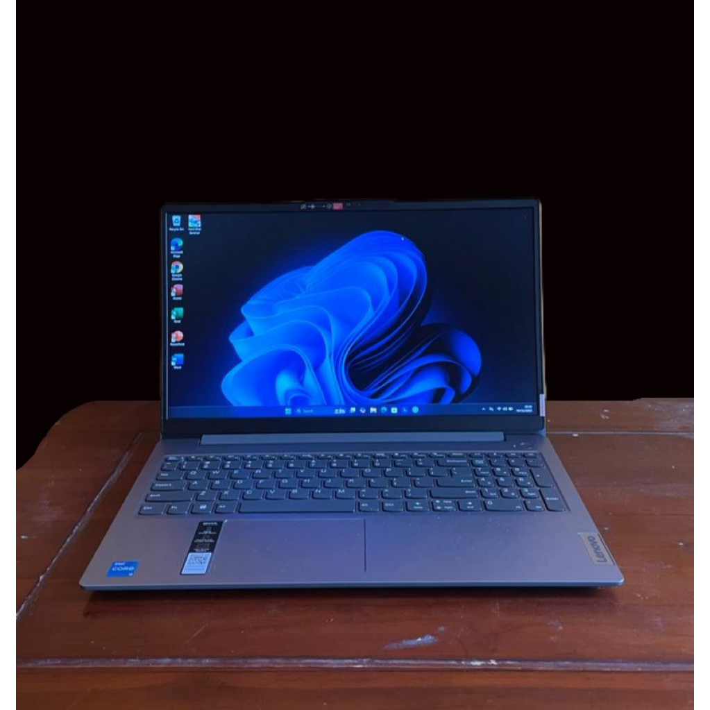 Laptop Lenovo ideaped slim 3  Intel Core i5-13420H