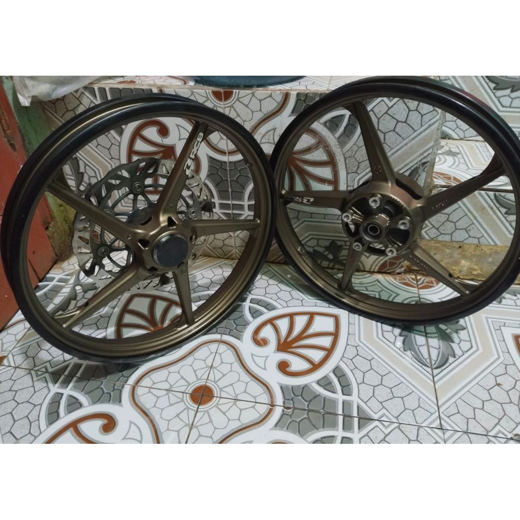 pelek rcb sp500 mx king 17" 160/160,depan lubang 4