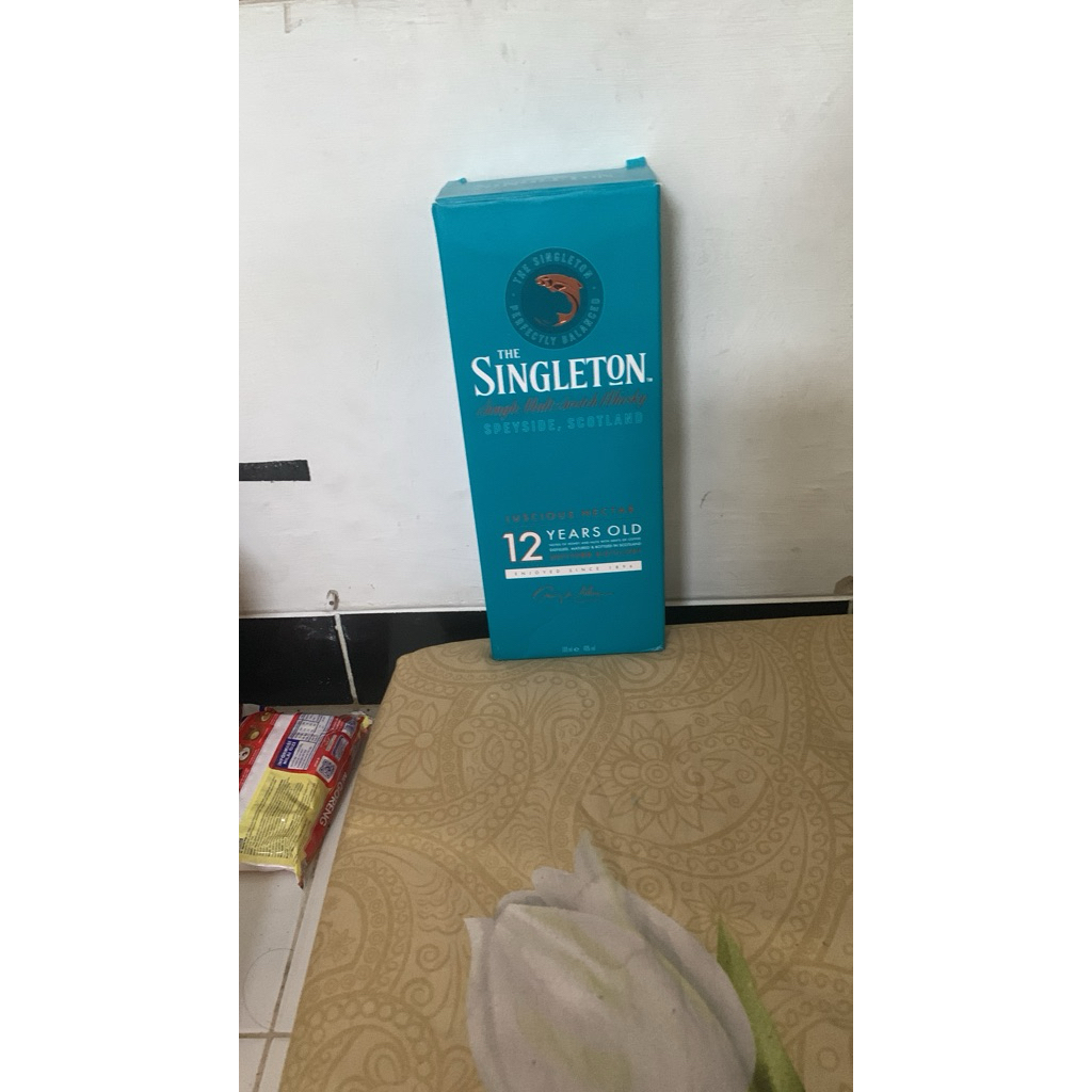 botol kosong singleton