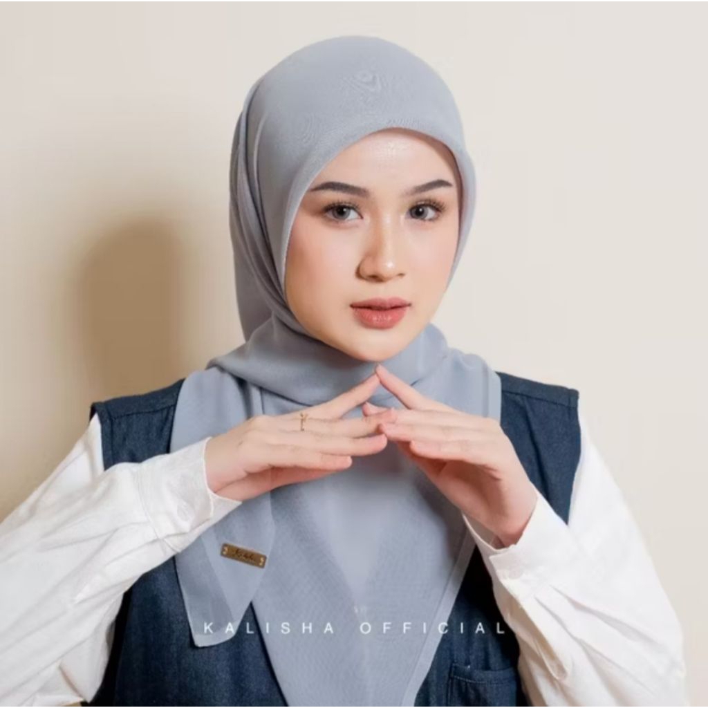 Paris Japan Hanna - Hijab Segi Empat Paris Japan Premium - Kerudung Segi Empat Premium