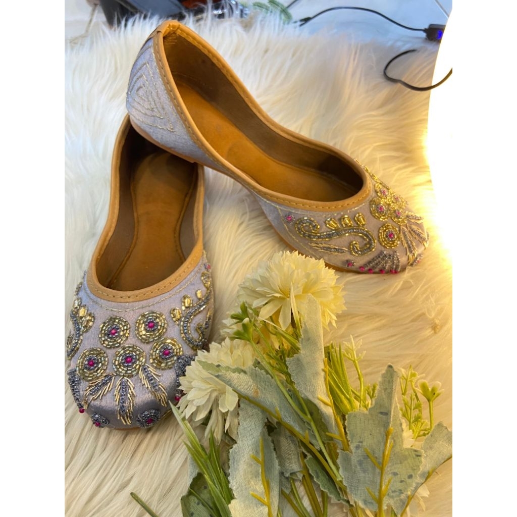 sepatu payet" lilac