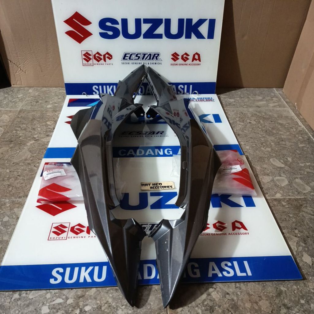 cover bodi body satria fu facelift 2013-2015 warna abu abu grey original sgp