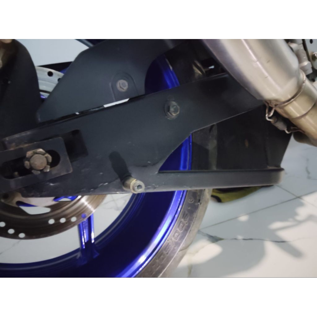 arm custom model Yamaha R1 PNP Byson