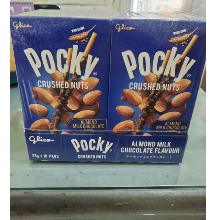 pocky crushed almond milk