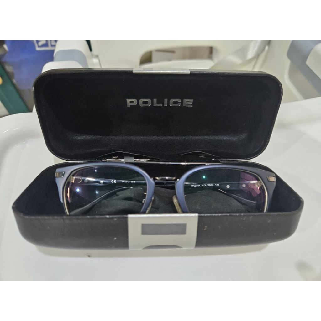 Preloved Frame Kacamata POLICE VPL279K V84M.Uk 54-18-140mm