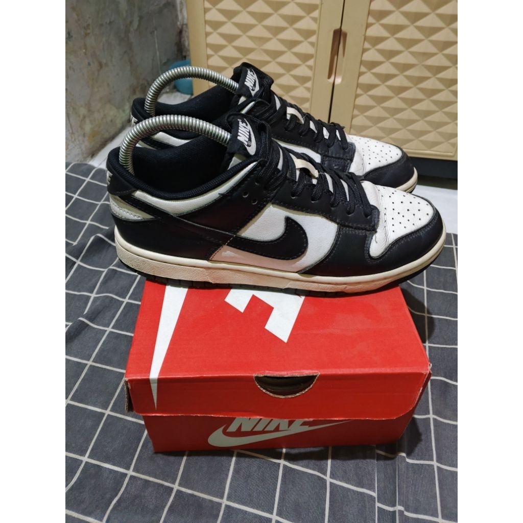 NIKE DUNK PANDA LOW
