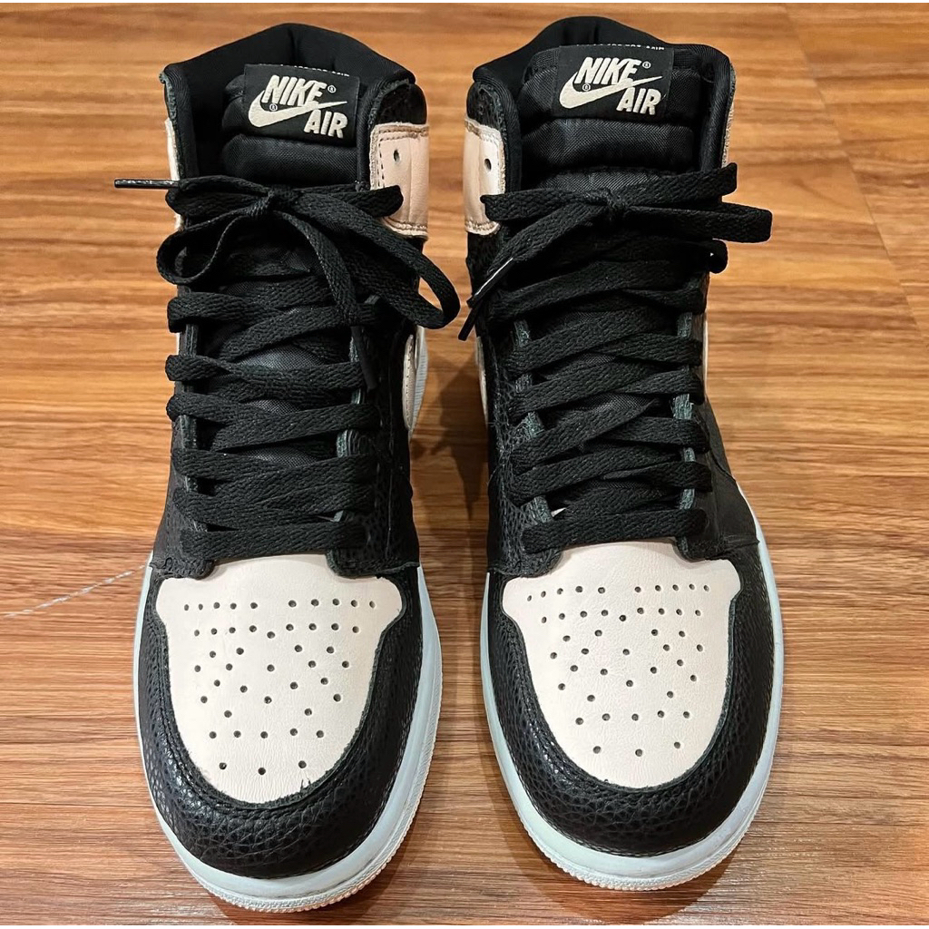 SECOND LIKE NEW AJ 1 HIGH CRIMSON TINT