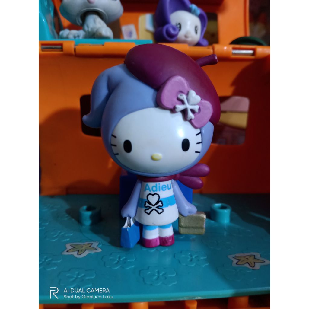 Hello kitty Sanrio X Tokidoki