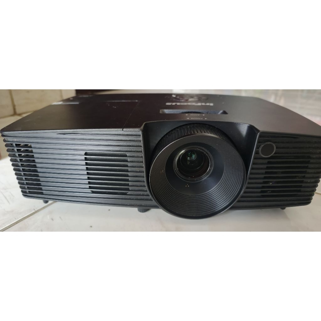 Proyektor INFOKUS IN222