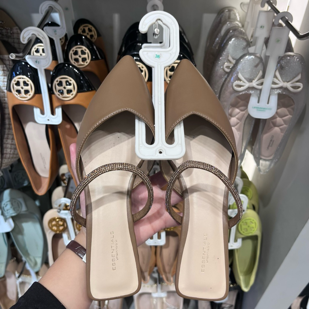 [BUNDLING] URBAN & CO GRANDE SANDAL MULES || URBAN N CO FLATSHOES SALE