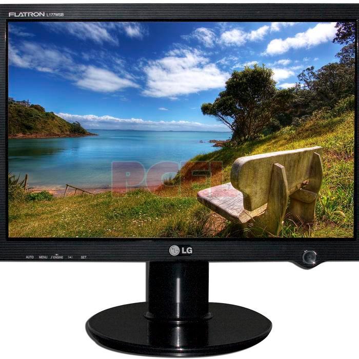 Monitor Lcd Merk LG FLATRON Ukuran Layar 17 Inch wide - Kondisi Normal - MULUS SIAP PAKAI