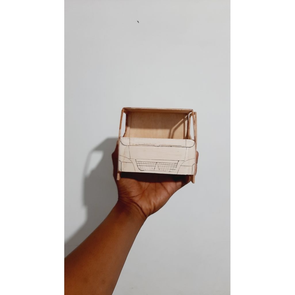 KABIN miniatur truk canter mentahan