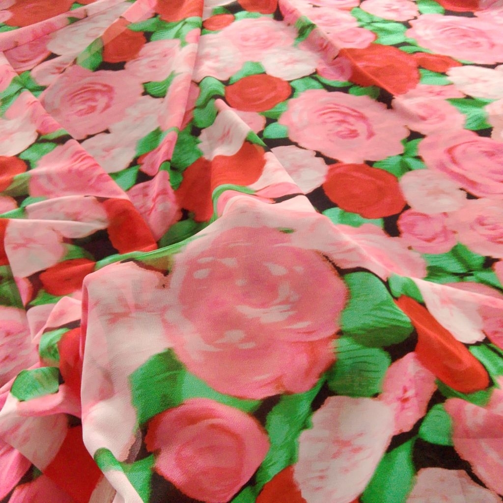 Kain Sifon Ceruty Motif Bunga Mawar Merah Pink Cerah / Bahan Dress Gamis Jilbab Printing Rm