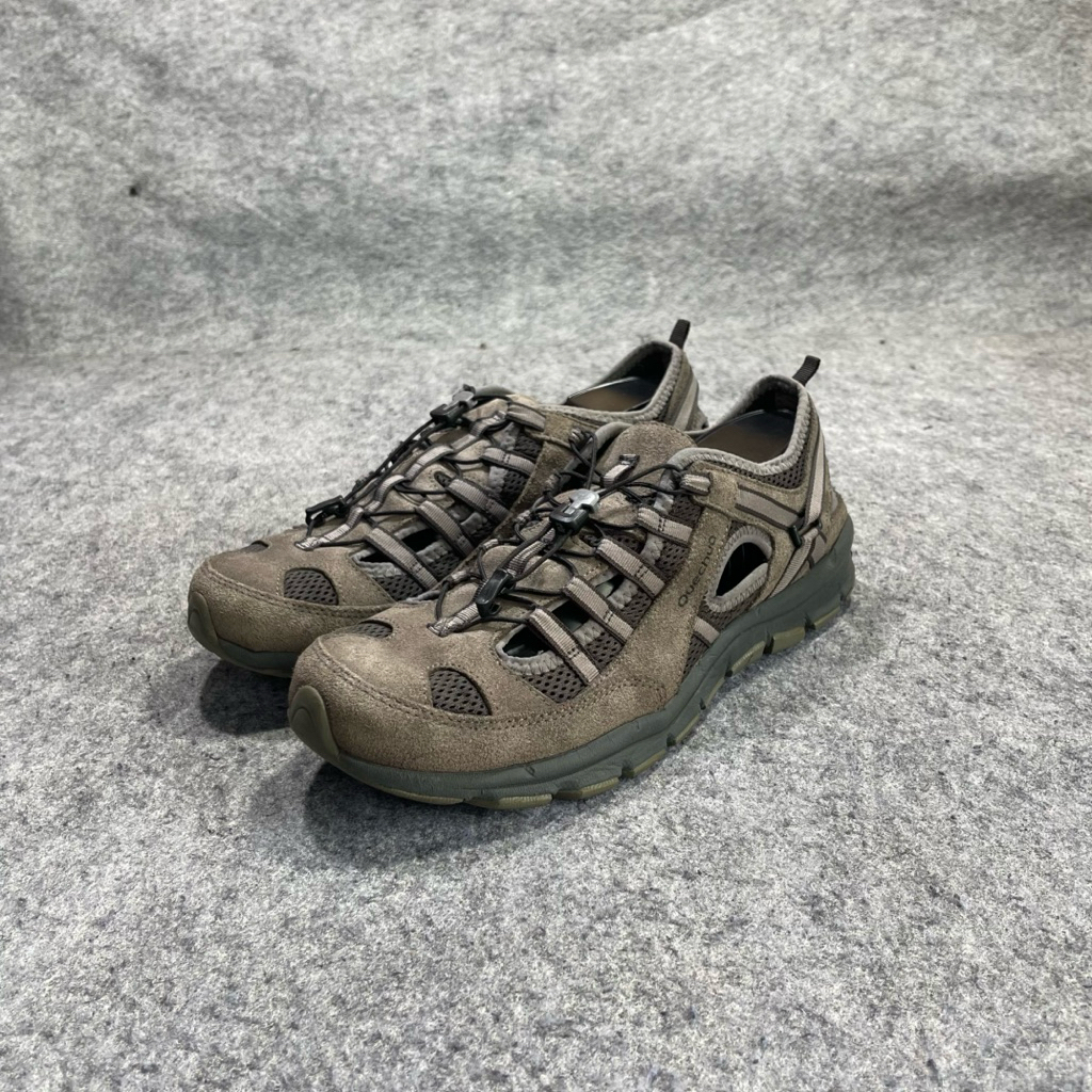 sandal gunung Quechua outdoor