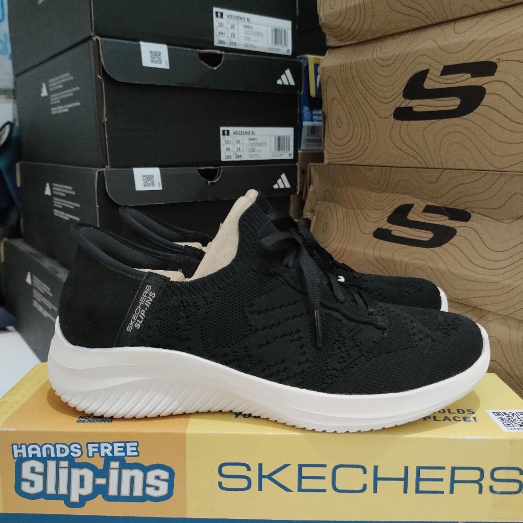 SEPATU SLIP INS SKECHERS ULTRA FLEX 3.0 ORIGINAL RESMI PT. MAP 150465BLK SEPATU SLIP ON WANITA SKECH
