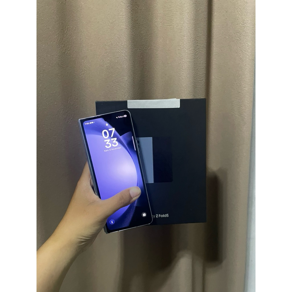 Samsung Z Fold 5 Fullset Second Bekas