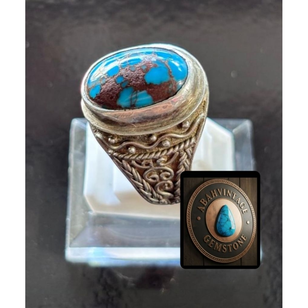 pirus mesir royal blue