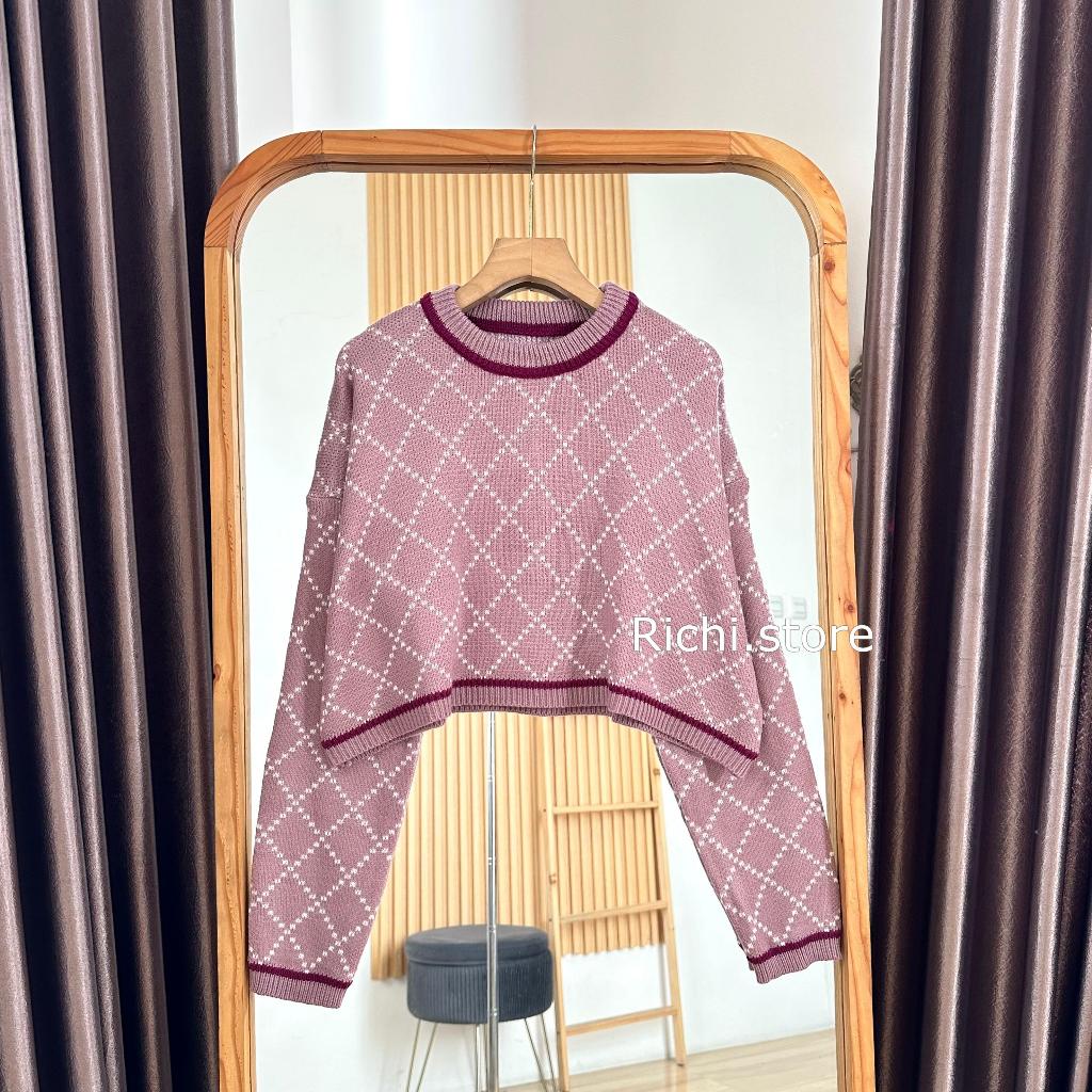 Fidelina Crop Top Rajut Motif Kotak Kerah Bulat