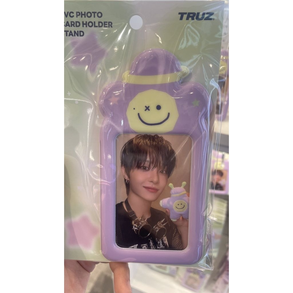 [READY] Truz Poca Holder Alien Romy Photo Card Mini Minini Plush Keyring Chilli Holder Shinchan